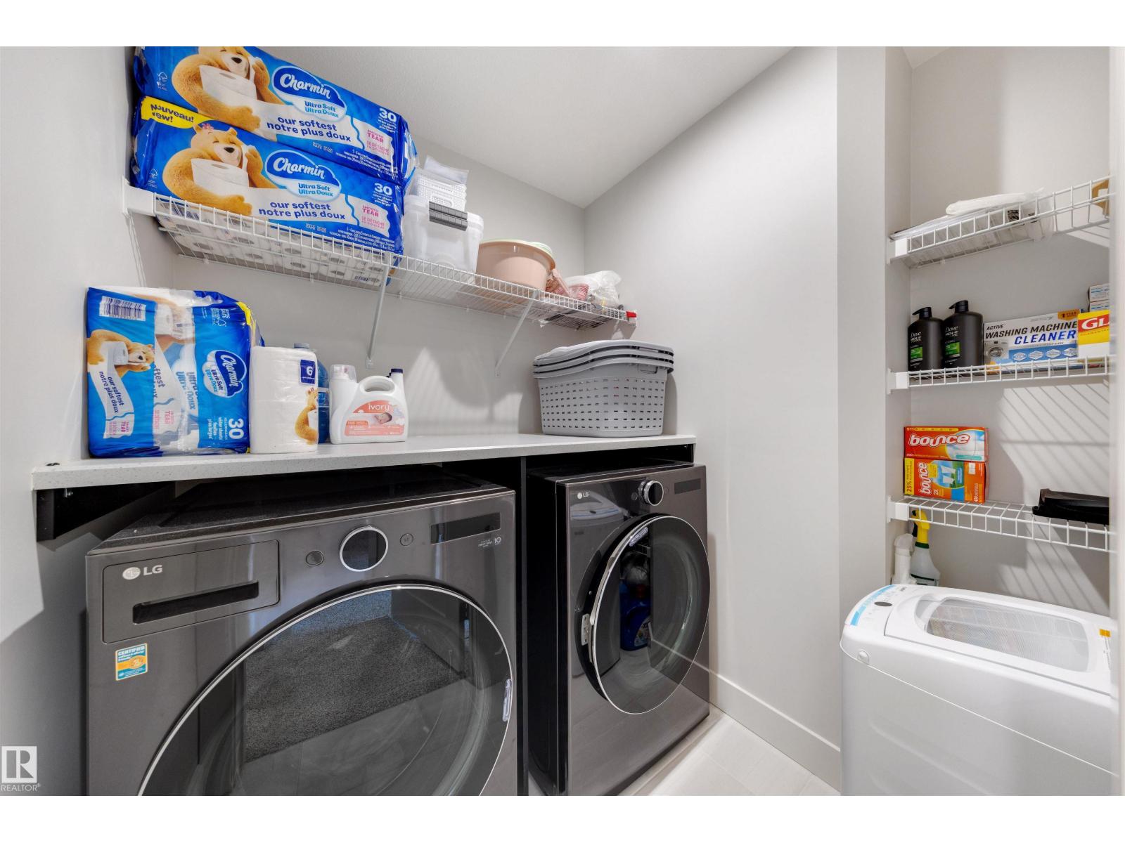 3193 CHECKNITA WY SW - 35