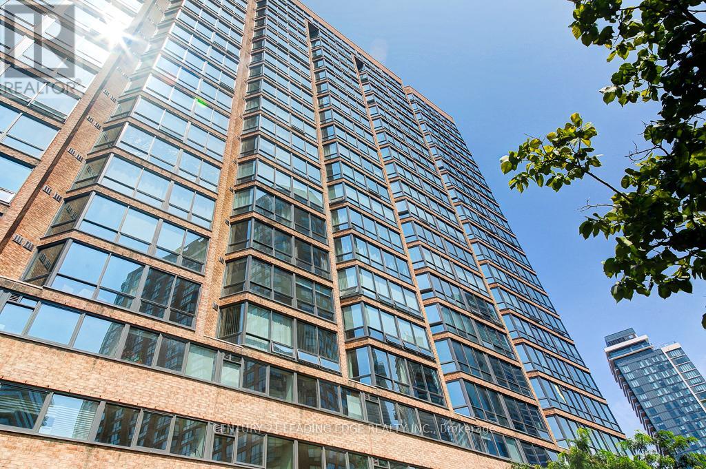 Listing photo of 1416 - 1055 BAY STREET