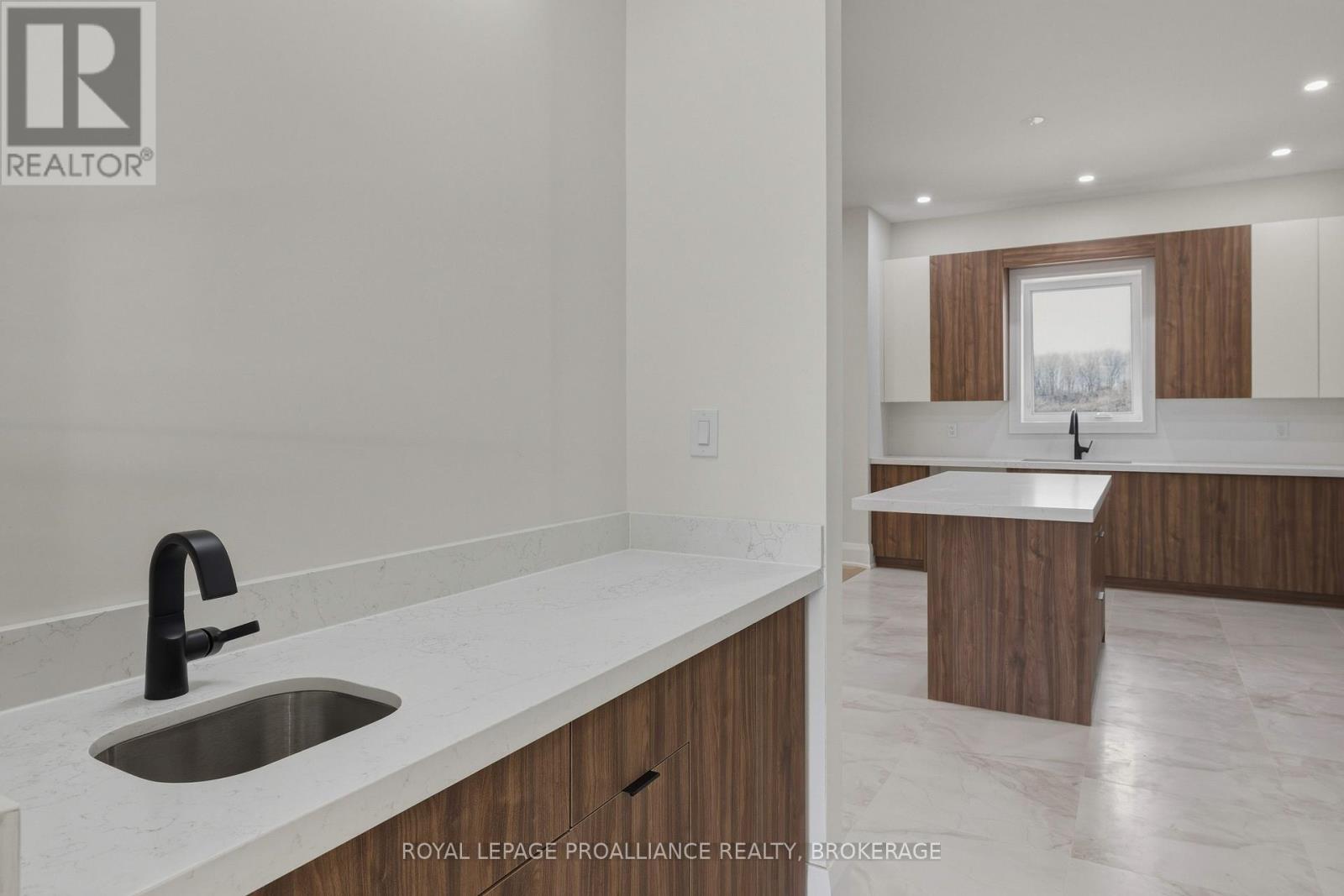 138 HINEMAN STREET — photo 12