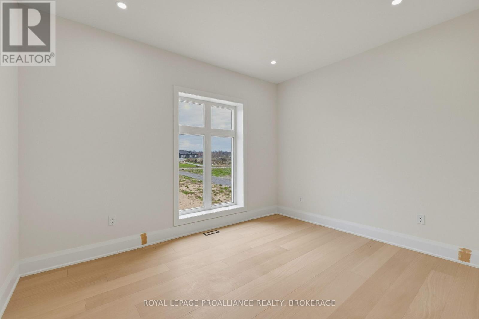 138 HINEMAN STREET — photo 14