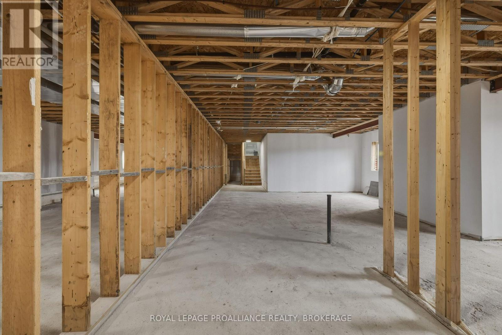 138 HINEMAN STREET — photo 29