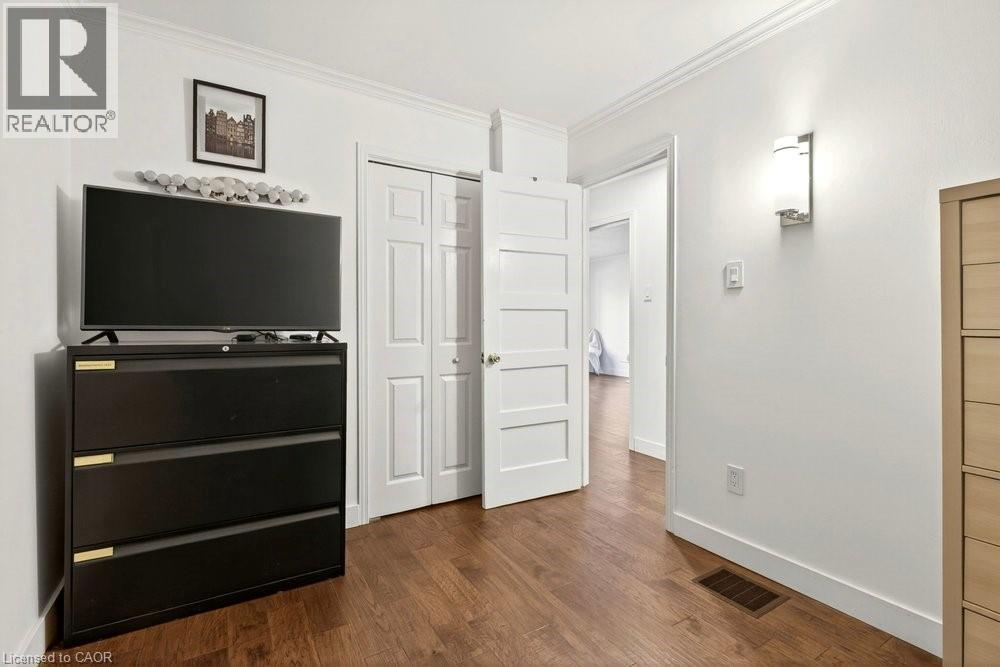 9 MORTON Avenue - 14