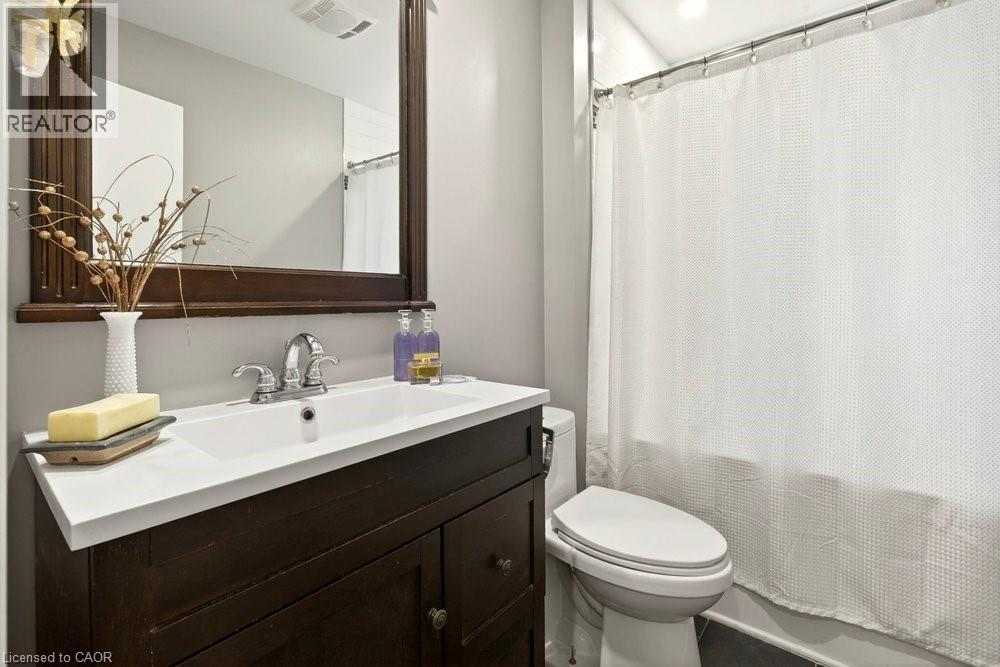 9 MORTON Avenue - 16