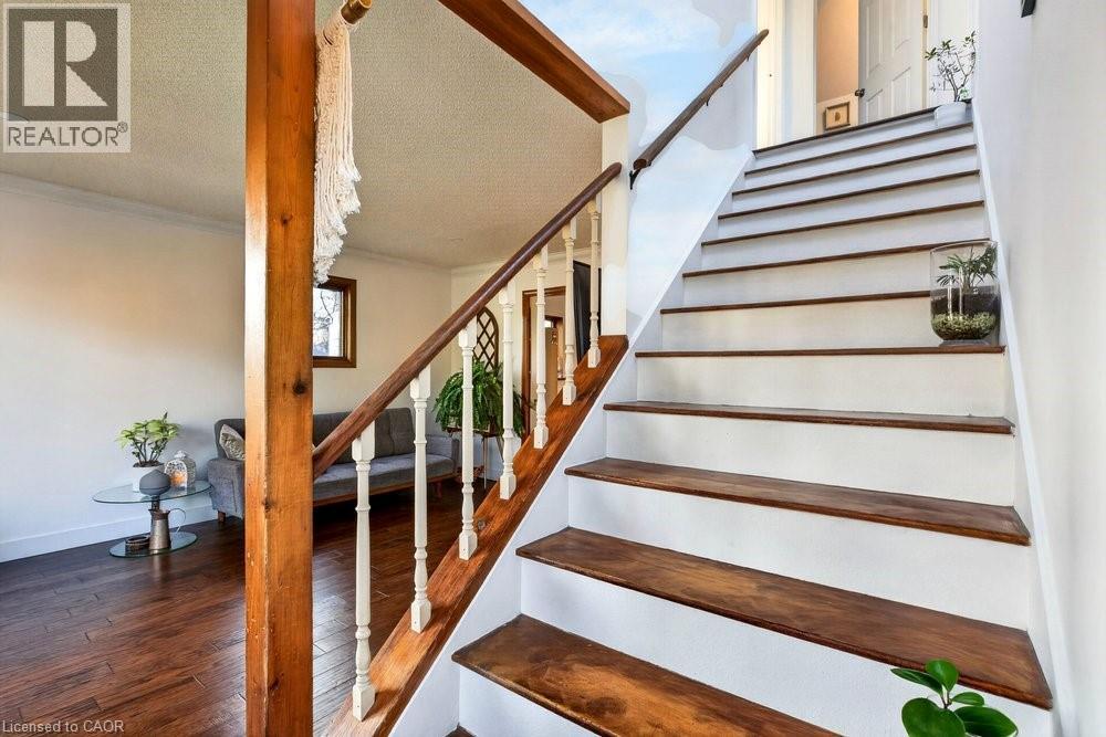 9 MORTON Avenue - 18
