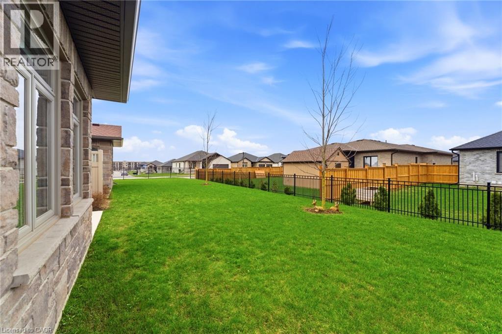 375 MITCHELL Road S Unit# 2, Listowel, Ontario, N4W0H4 — Photo 24