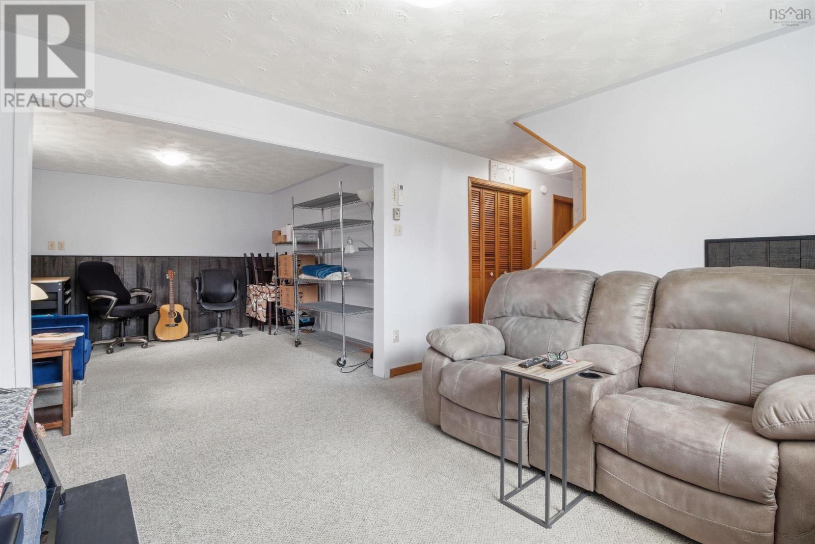 827 Otter Drive - 19
