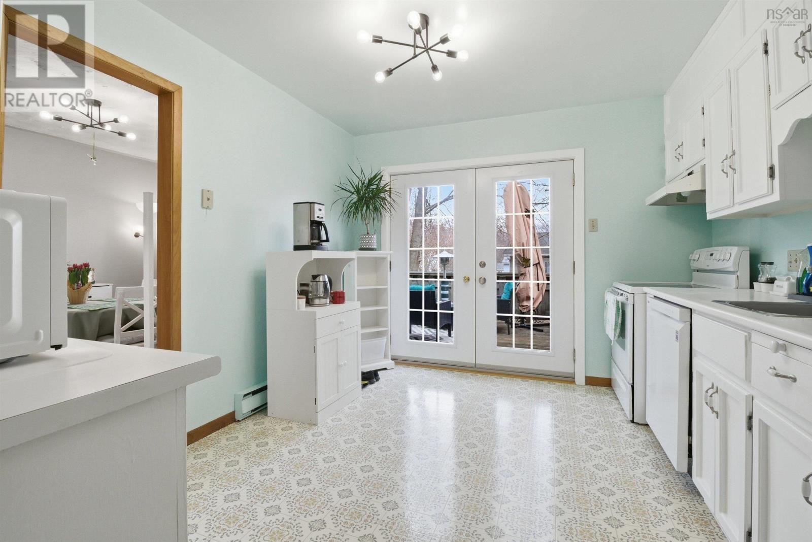 827 Otter Drive - 11