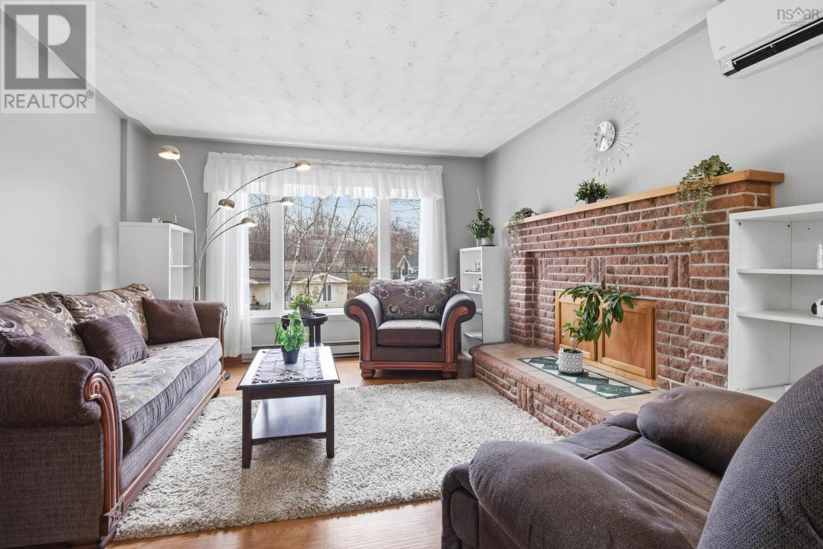 827 Otter Drive - 4