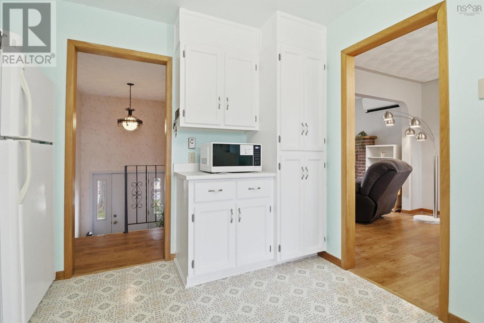 827 Otter Drive - 9
