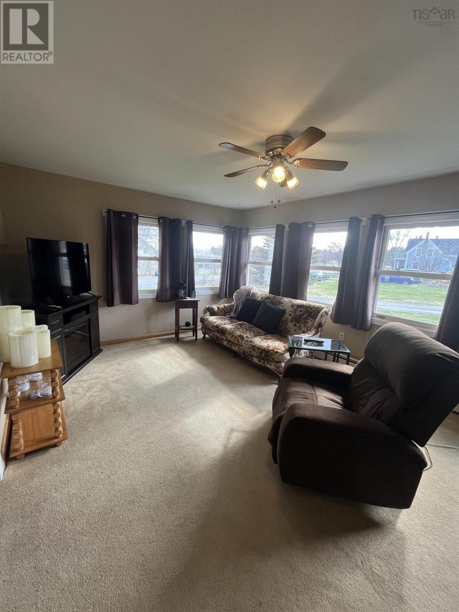 Property 14 of 34 of 2341 Highway 376 Road