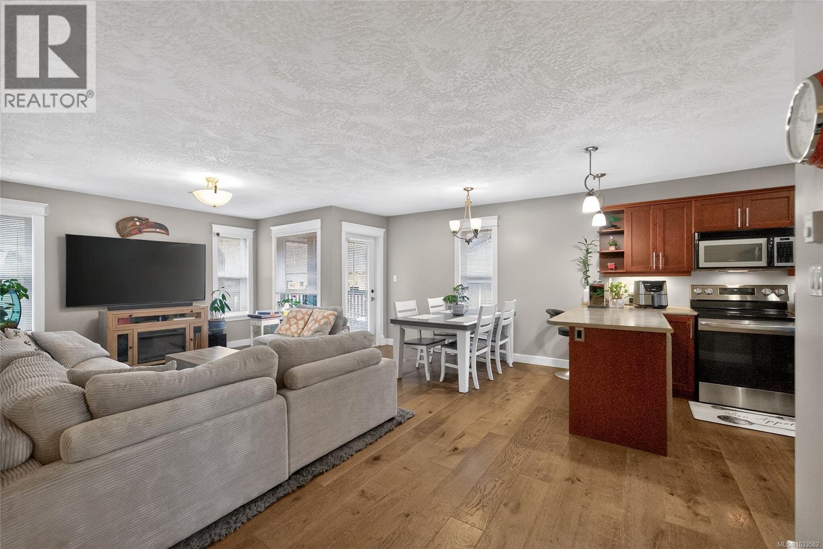 #5 1031 Lomas Rd - Image 3