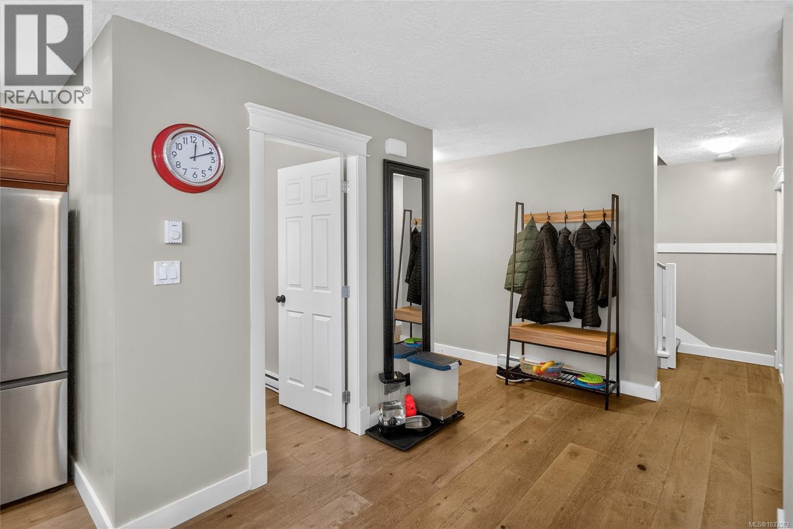 #5 1031 Lomas Rd - 34