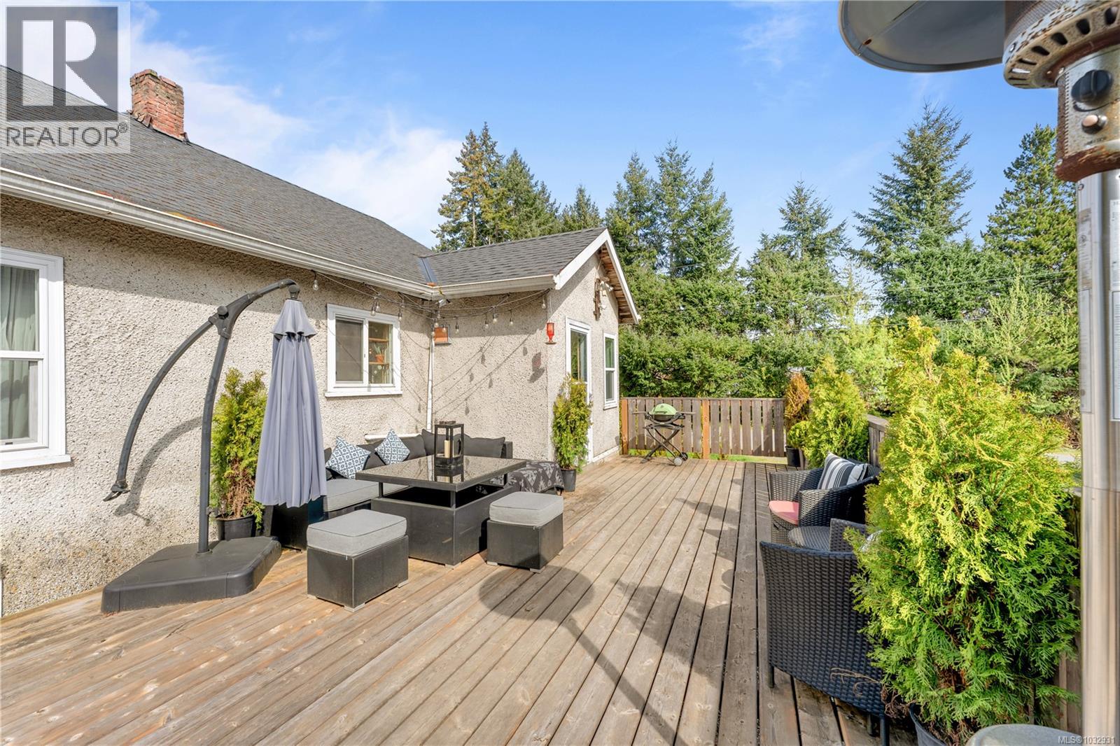 10845 Chemainus Rd - 40