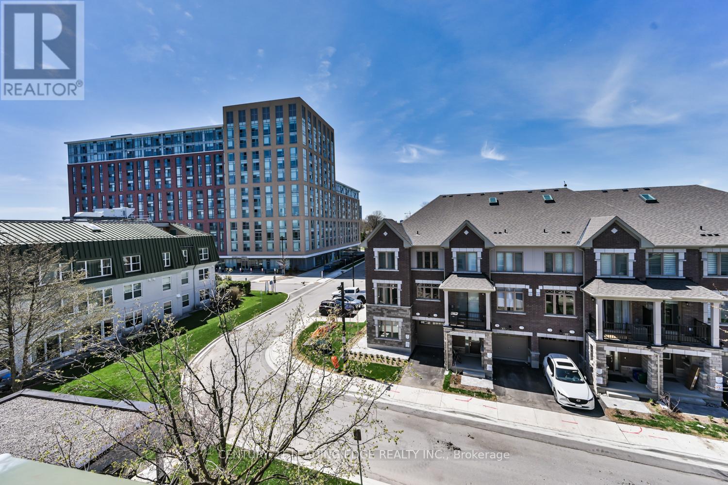 PH13 - 100 ANNA RUSSELL WAY — photo 25