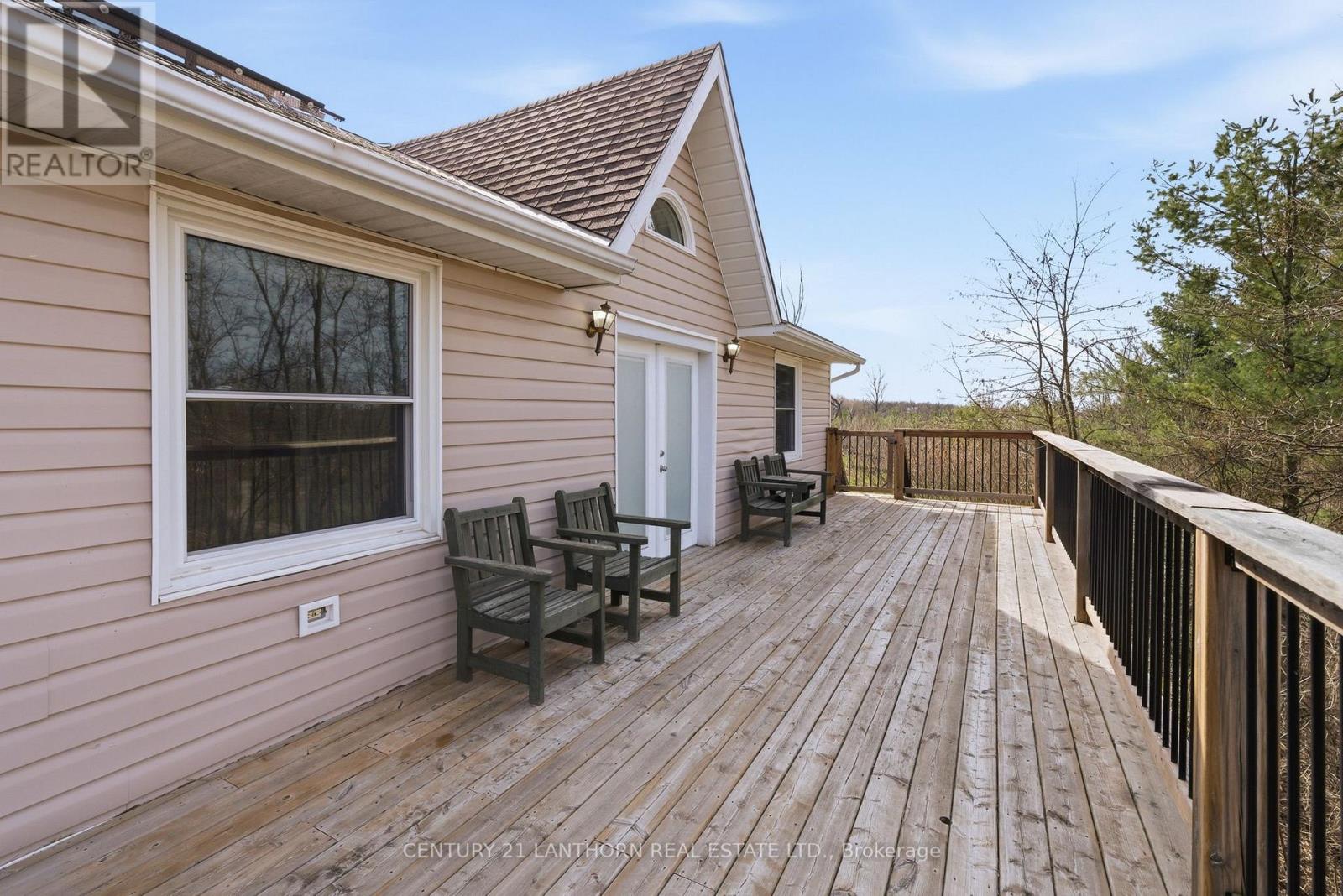 656 A COOPER ROAD - 42