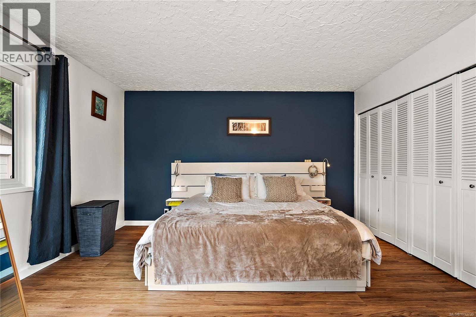 3450 Doncaster Dr - 11