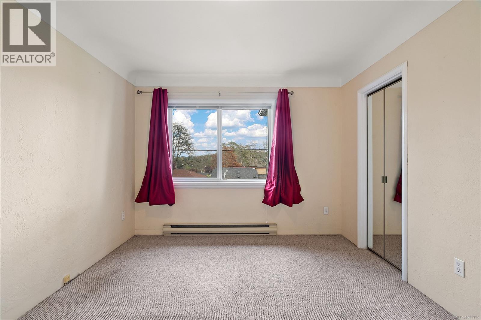 3450 Doncaster Dr - 21