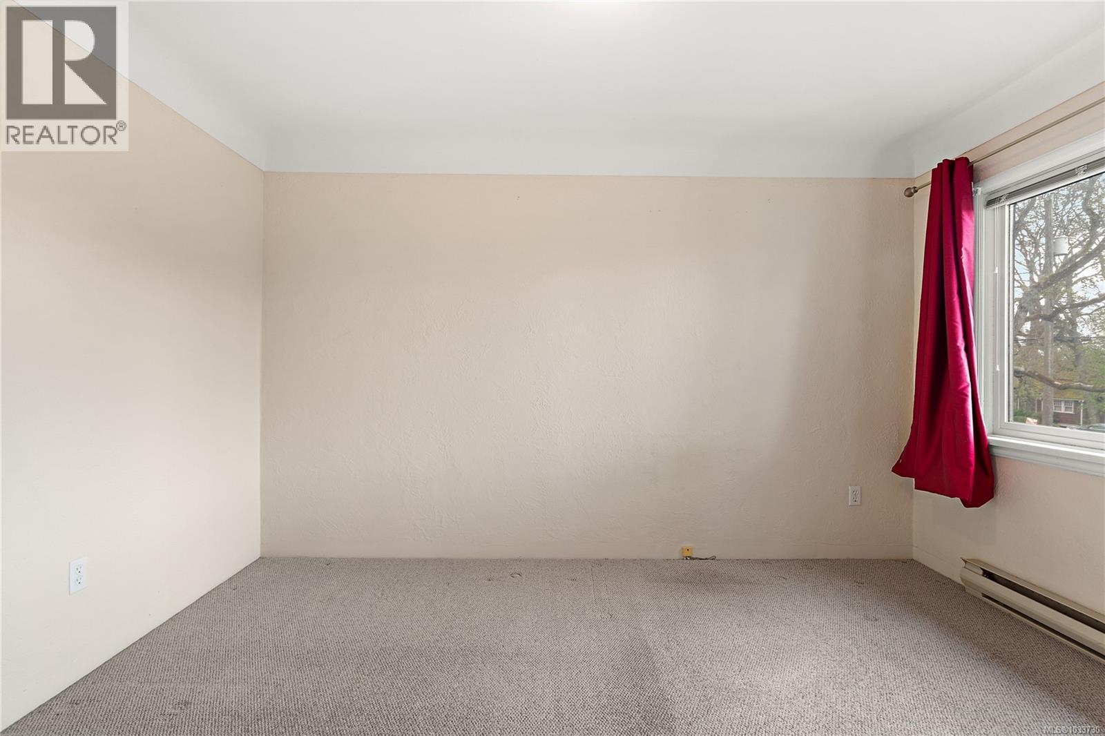 3450 Doncaster Dr - 22
