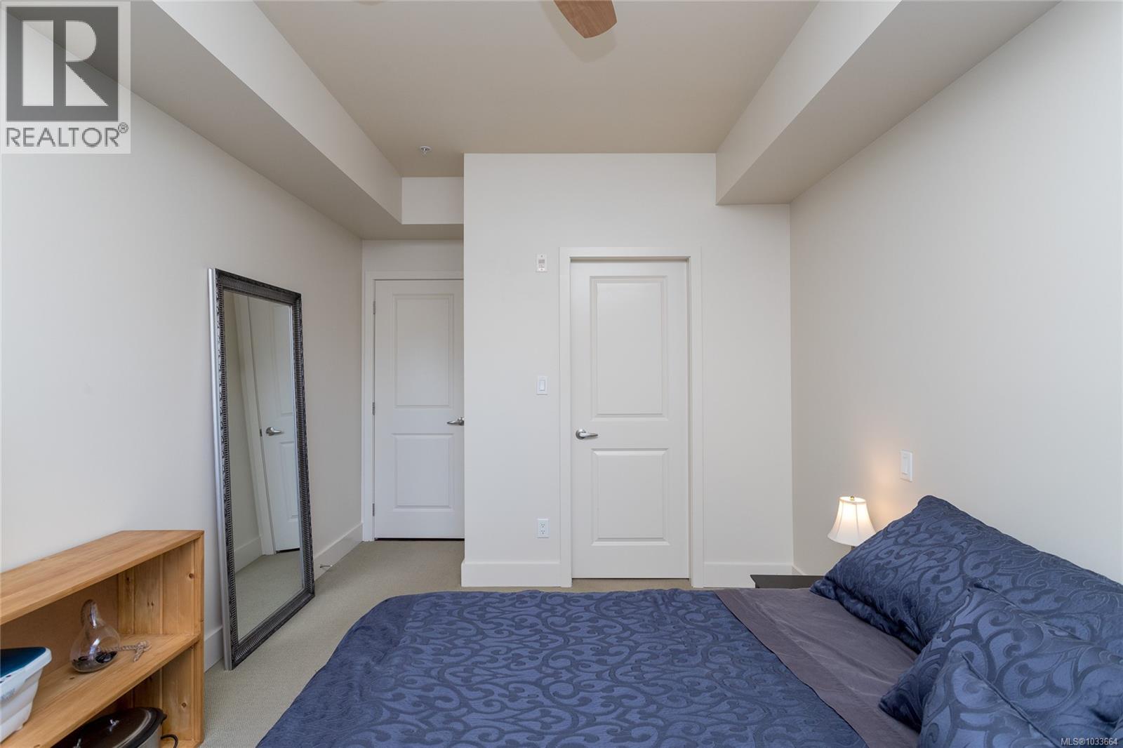 #311 866 Brock Ave - 19