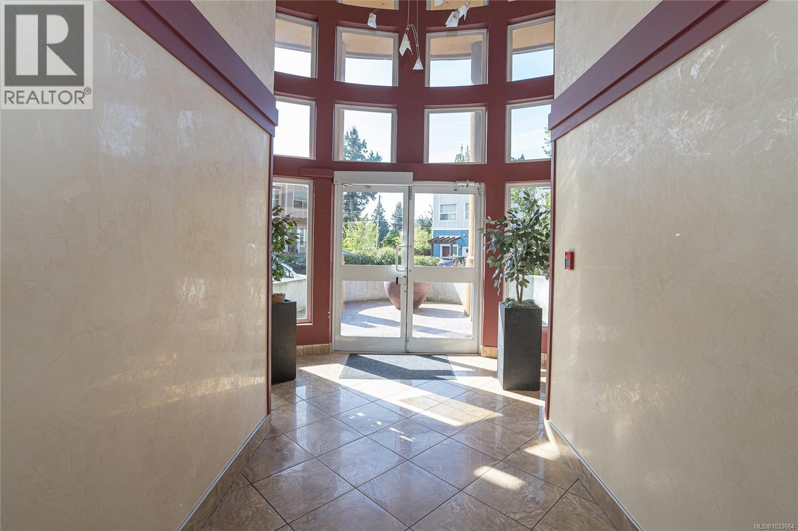 #311 866 Brock Ave - 3
