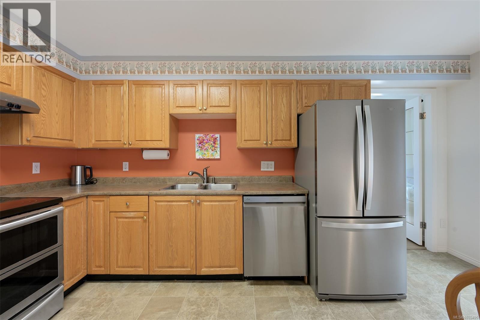 #209 1063 Southgate St - 10