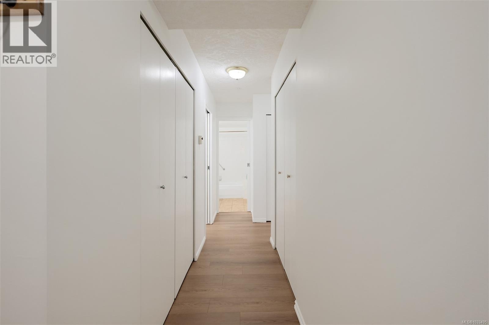 #209 1063 Southgate St - 36