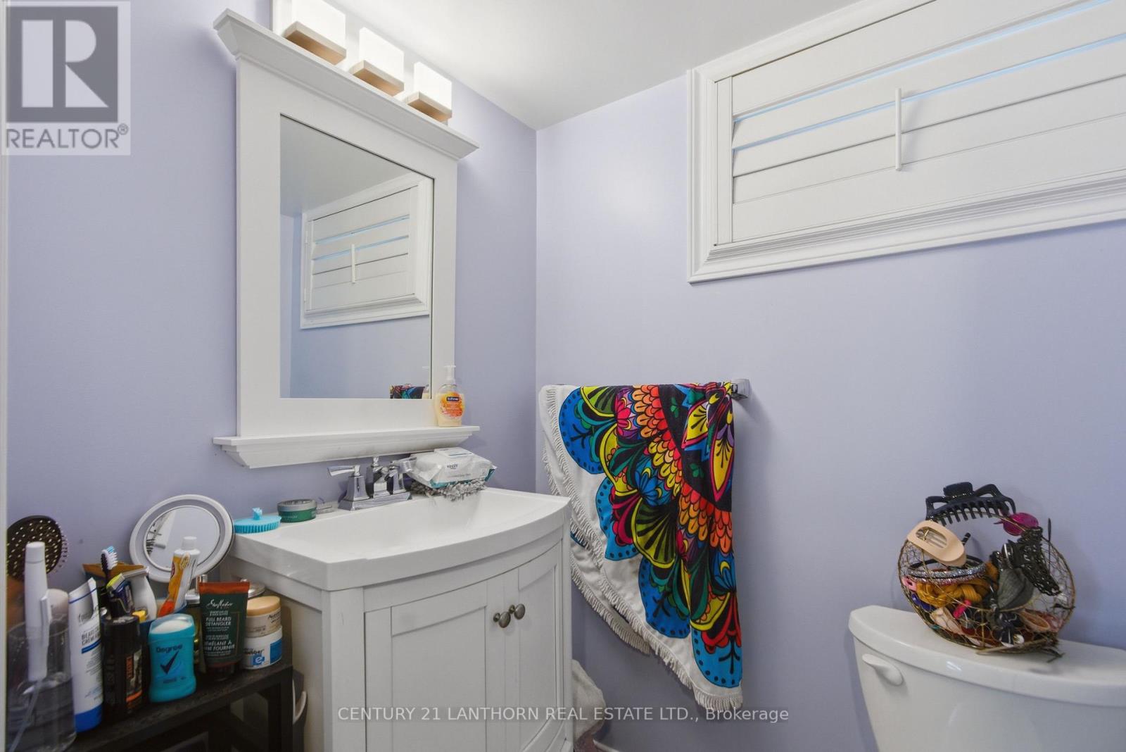 1 CLARKE BOULEVARD — photo 22