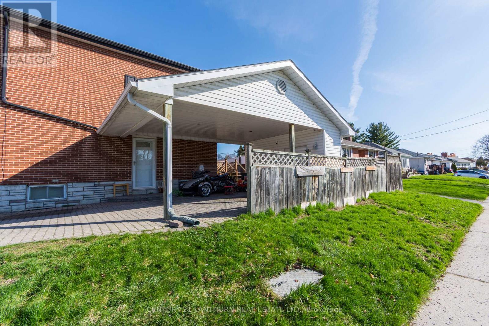 1 CLARKE BOULEVARD - 7