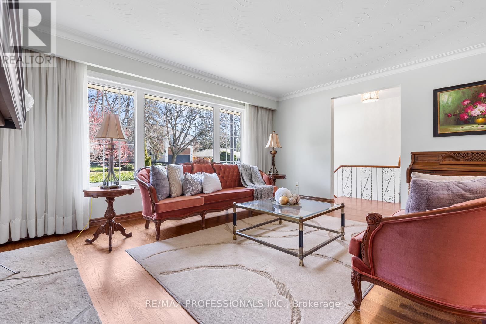 162 LLOYD MANOR ROAD - 10