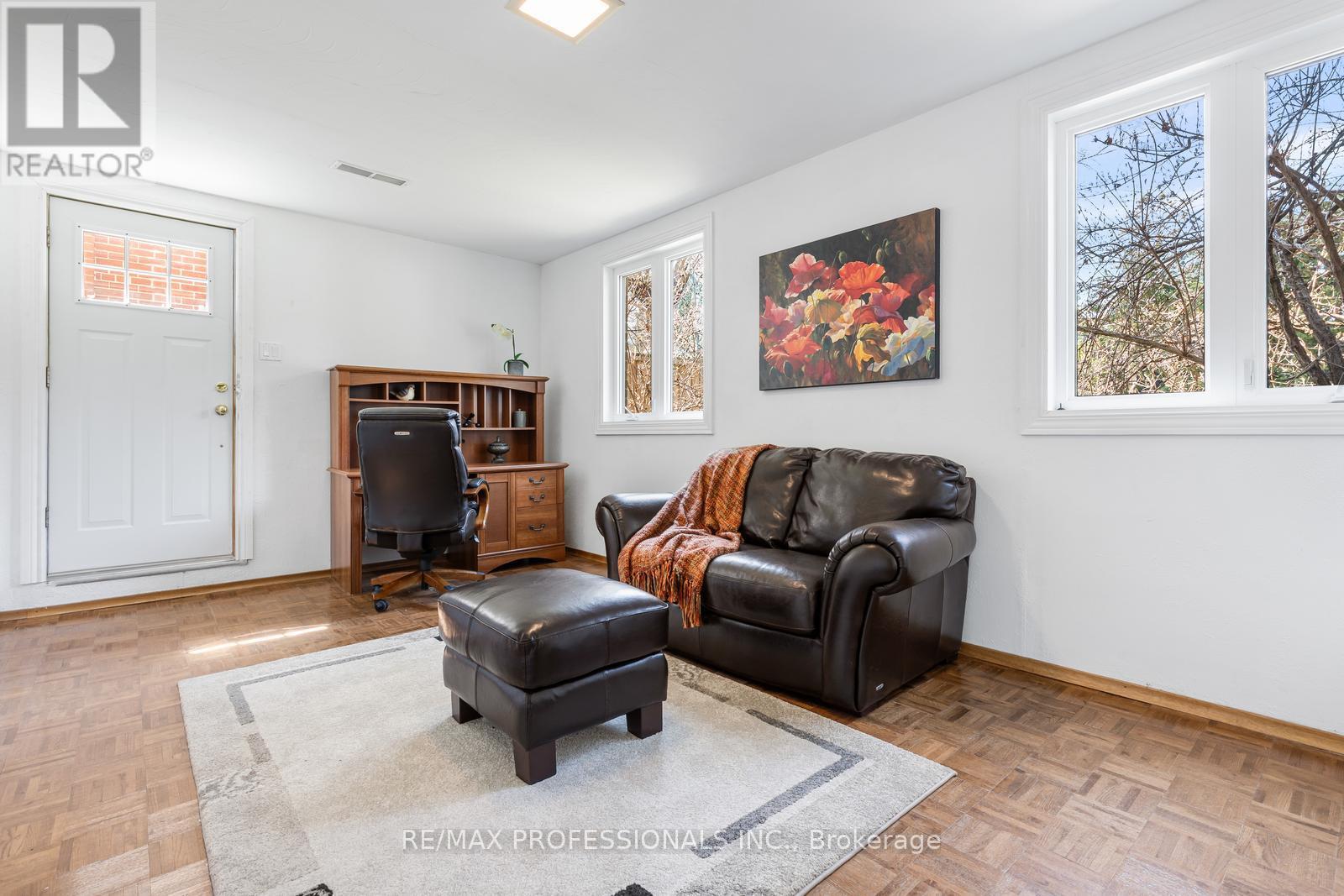 162 LLOYD MANOR ROAD - 32