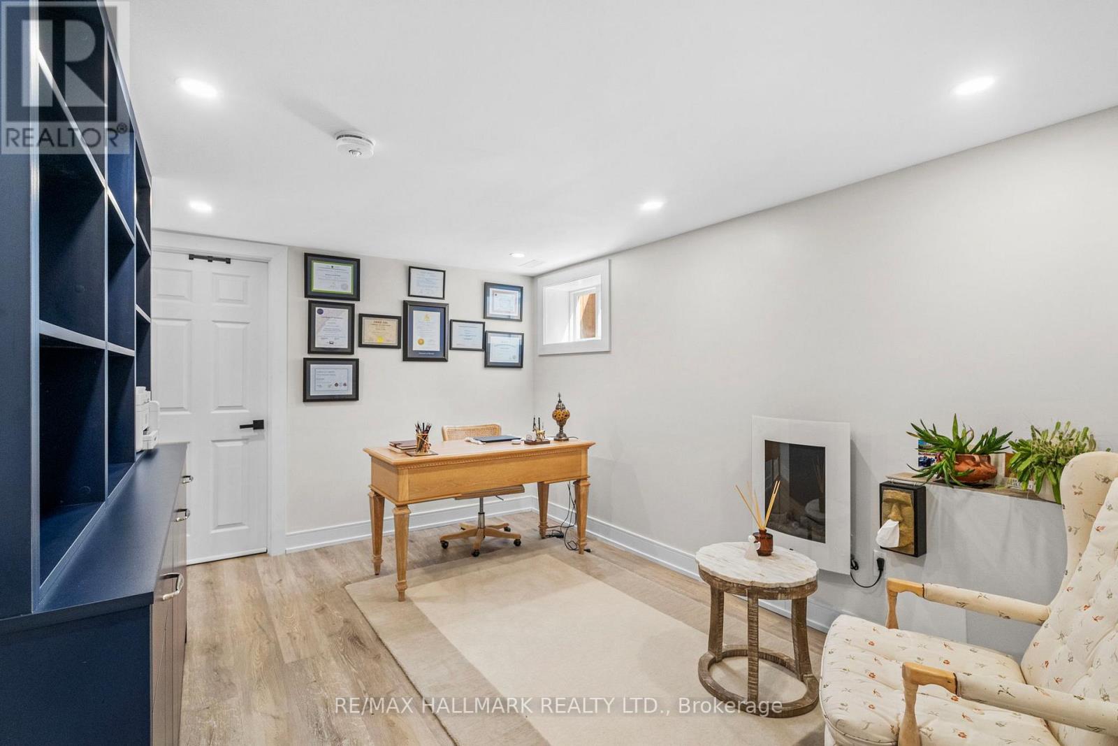 136 LOTHIAN AVENUE — photo 21