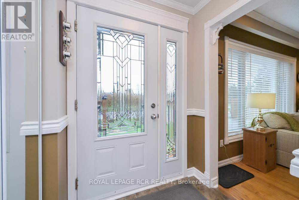 5 LAWRENCE AVENUE W - 4