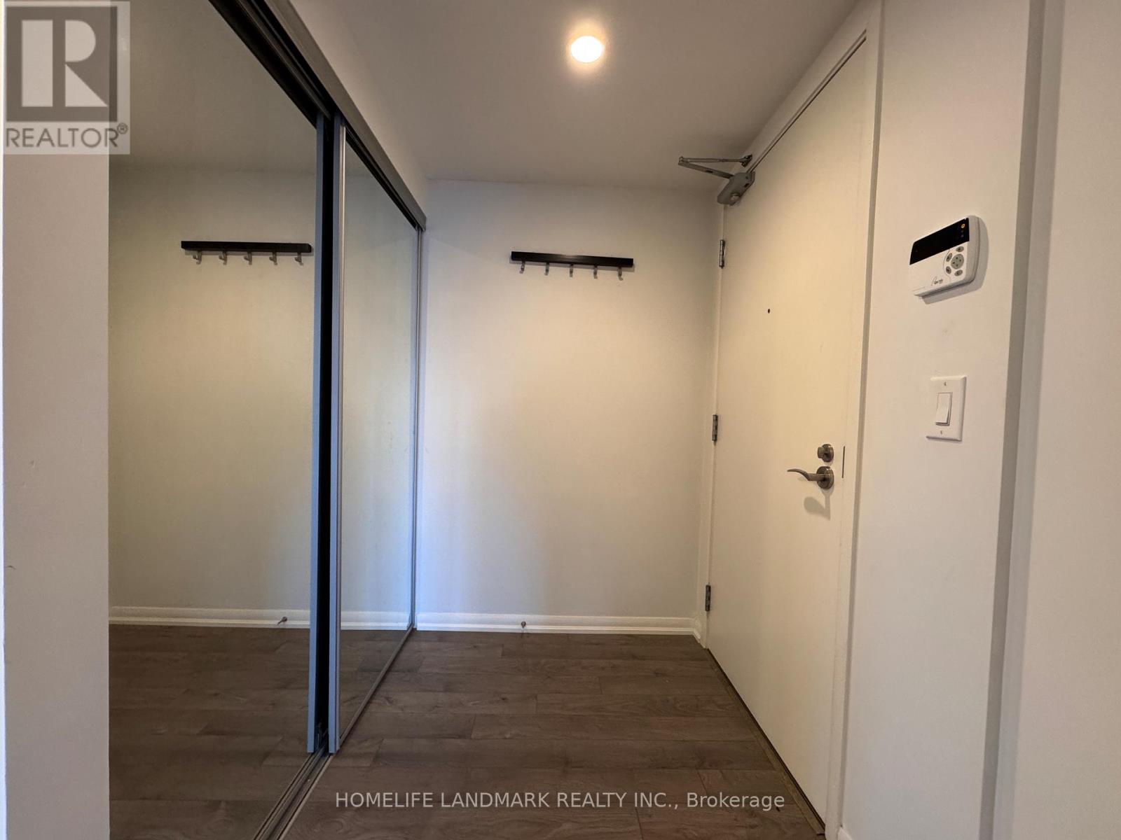 #208 3091 DUFFERIN STREET - 5