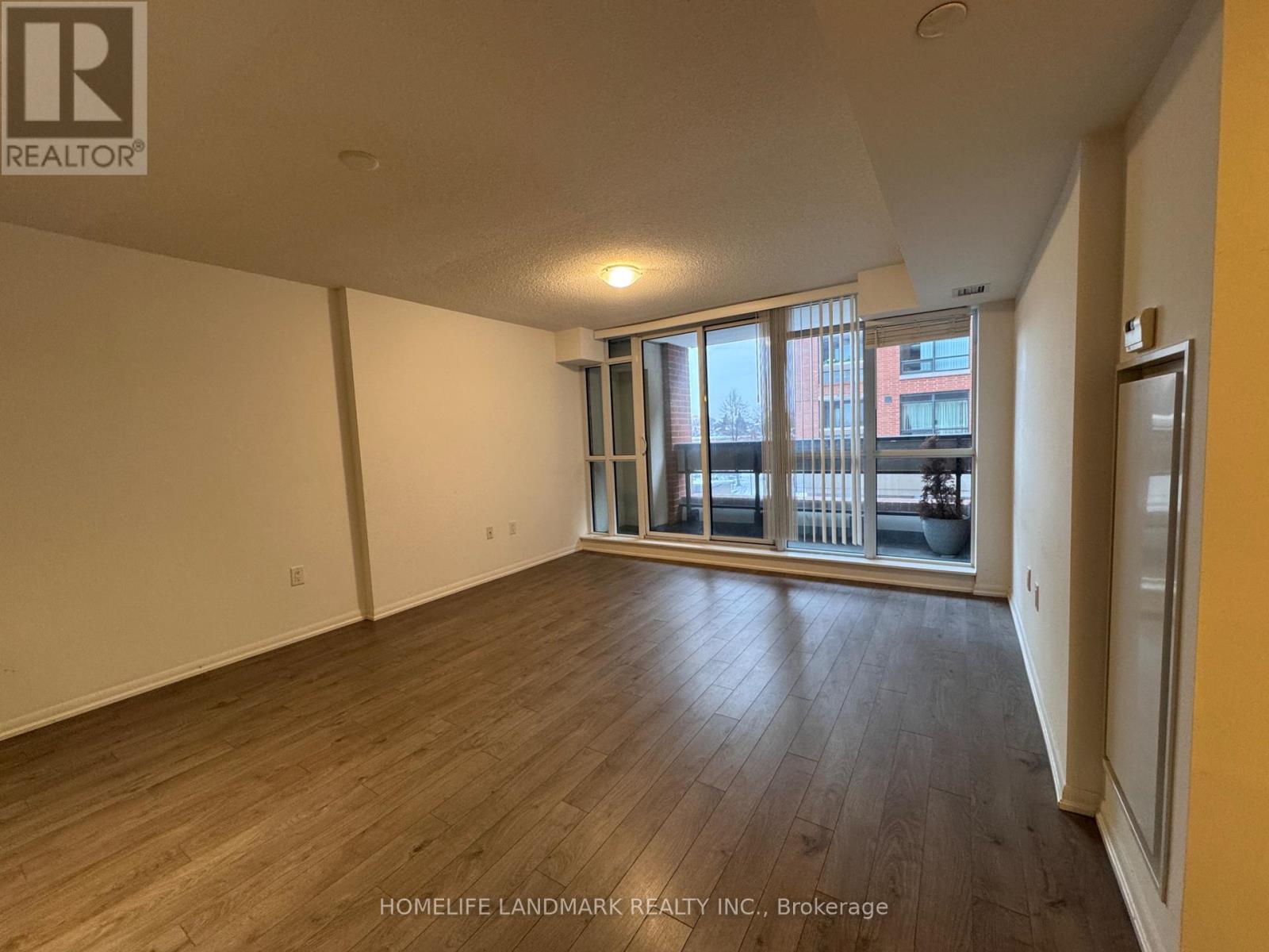 #208 3091 DUFFERIN STREET - 7
