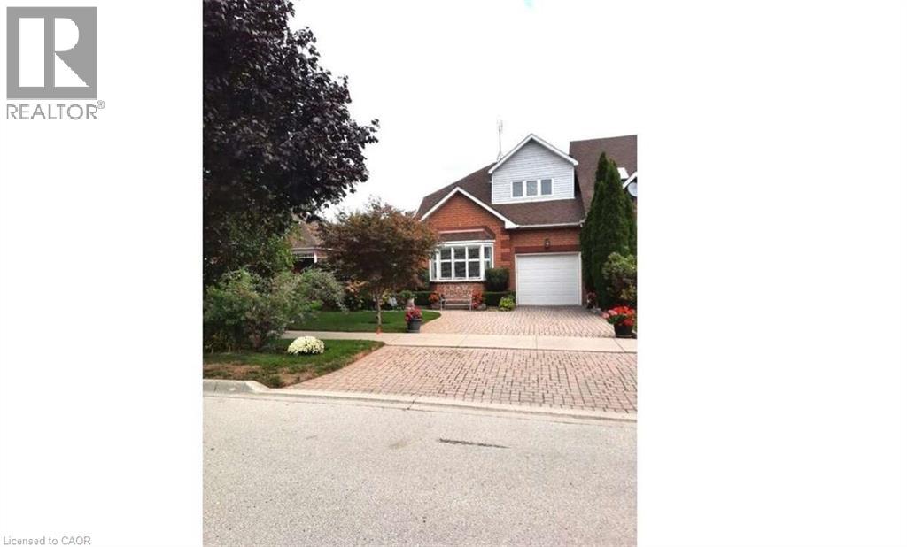 44 MORRISON Crescent — photo 9