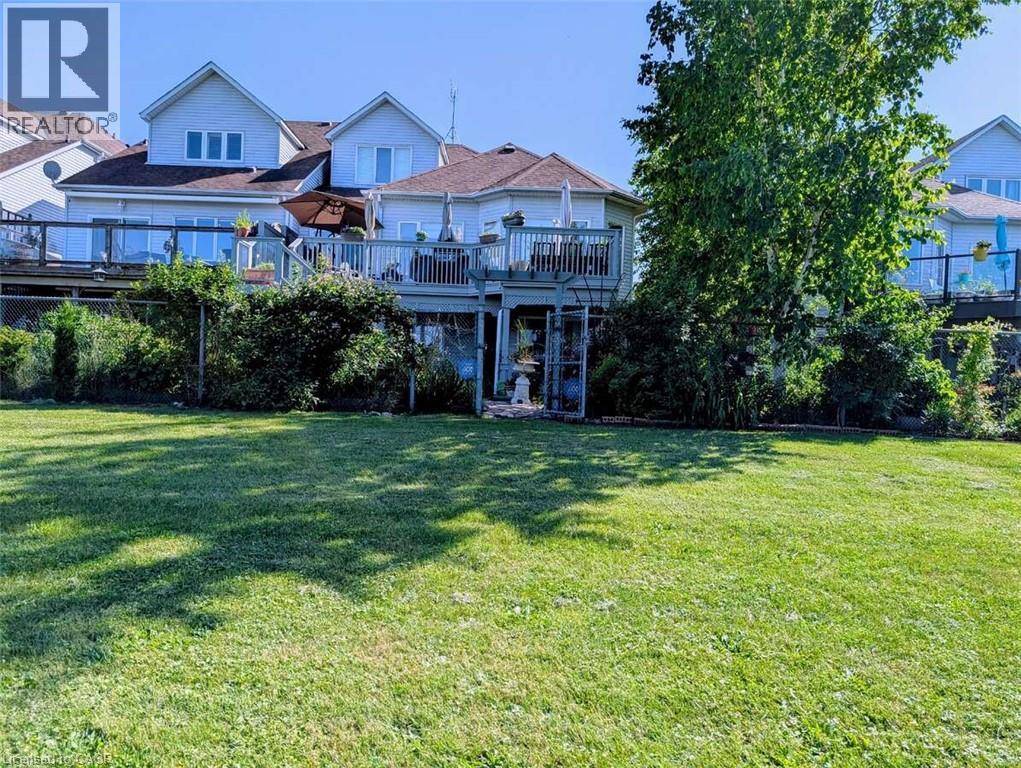 44 MORRISON Crescent — photo 10