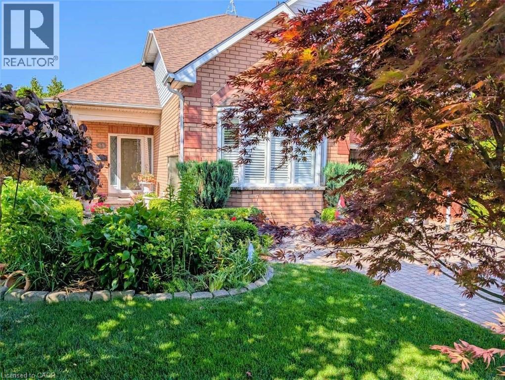 44 MORRISON Crescent — photo 39