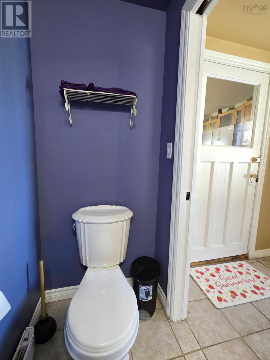 Property 8 of 38 of 13 West Victoria Street