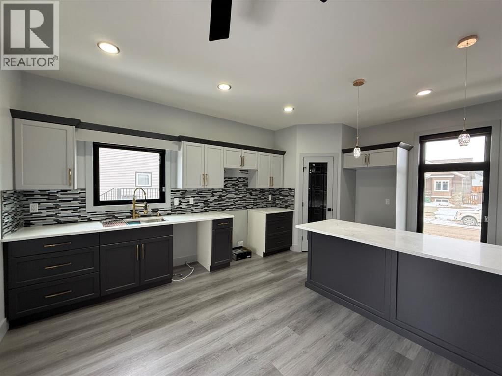 7115 37 Street — photo 13