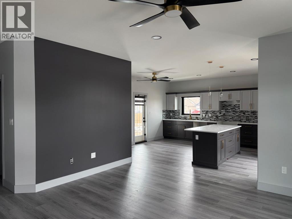 7115 37 Street - photo 5