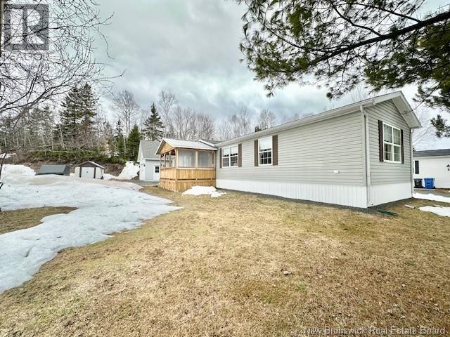 61 Maple Green Crescent - Image 2
