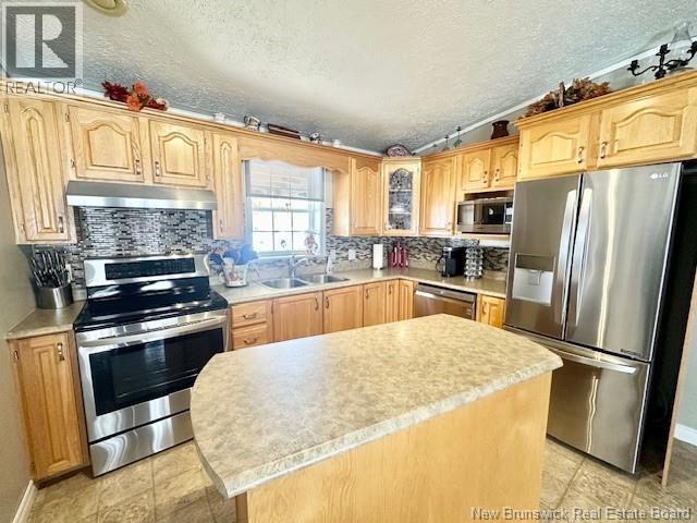 61 Maple Green Crescent - 4