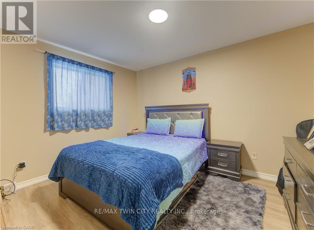 110 HAZELGLEN DRIVE — photo 13