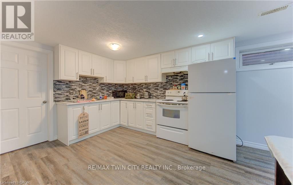 110 HAZELGLEN DRIVE — photo 22