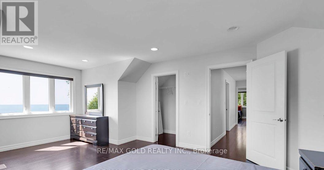 1932 OCEAN BOULEVARD - 16