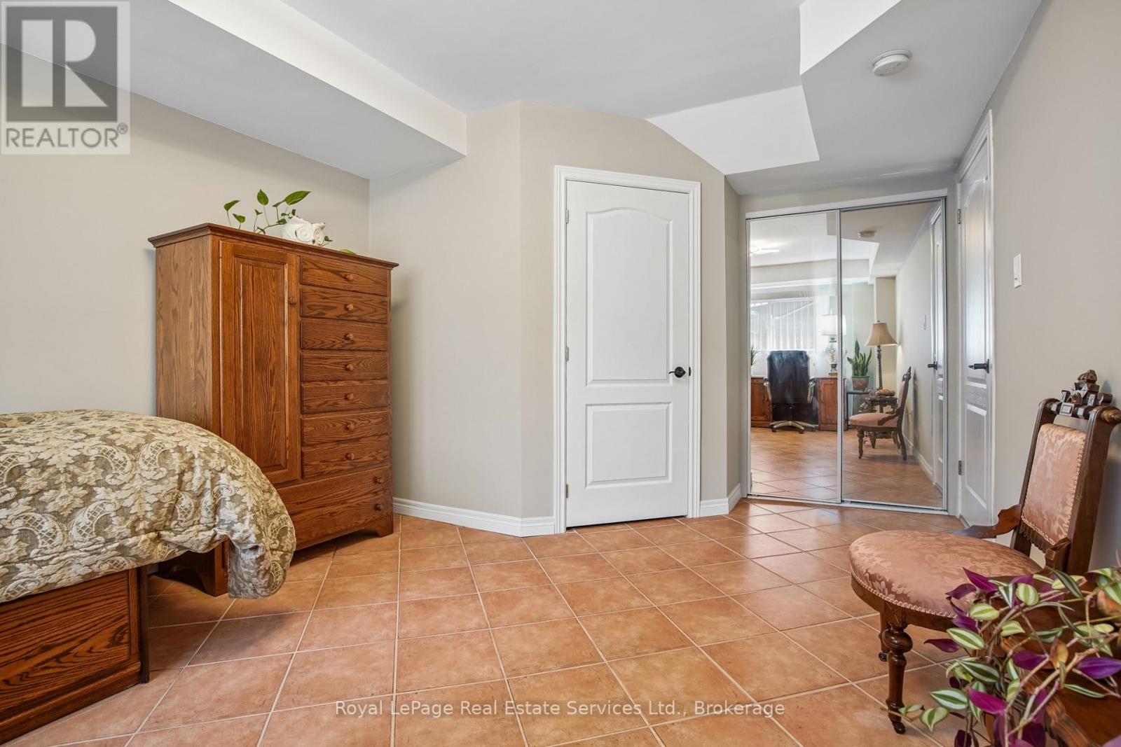 4th Bedroom/Office