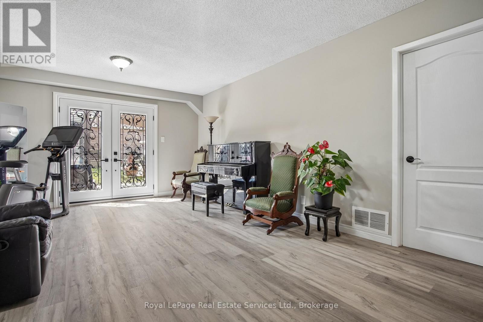 3598 ASH ROW CRESCENT — photo 34
