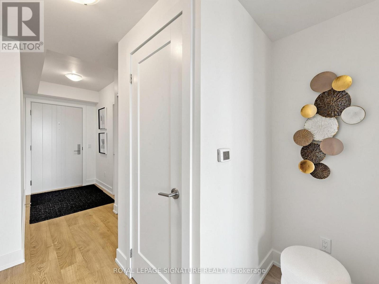 #2121 2550 SIMCOE STREET N - 21