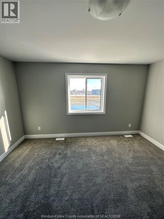 8 BETTY COURT - 16