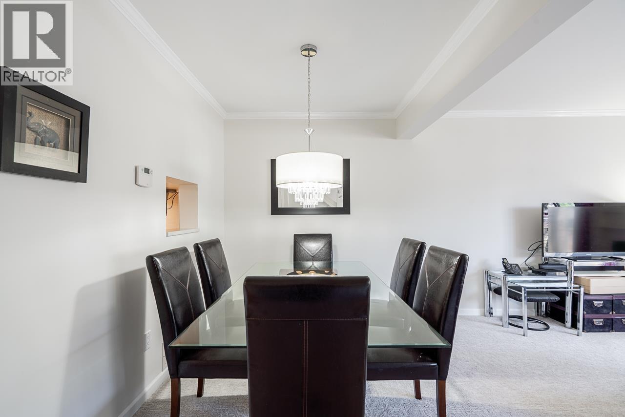 2 1960 RUFUS DRIVE, North Vancouver